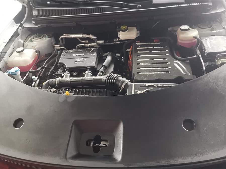 Song Pro New Energy 2025 2nd Gen DM-i 75KM Leading - zdjęcie 10