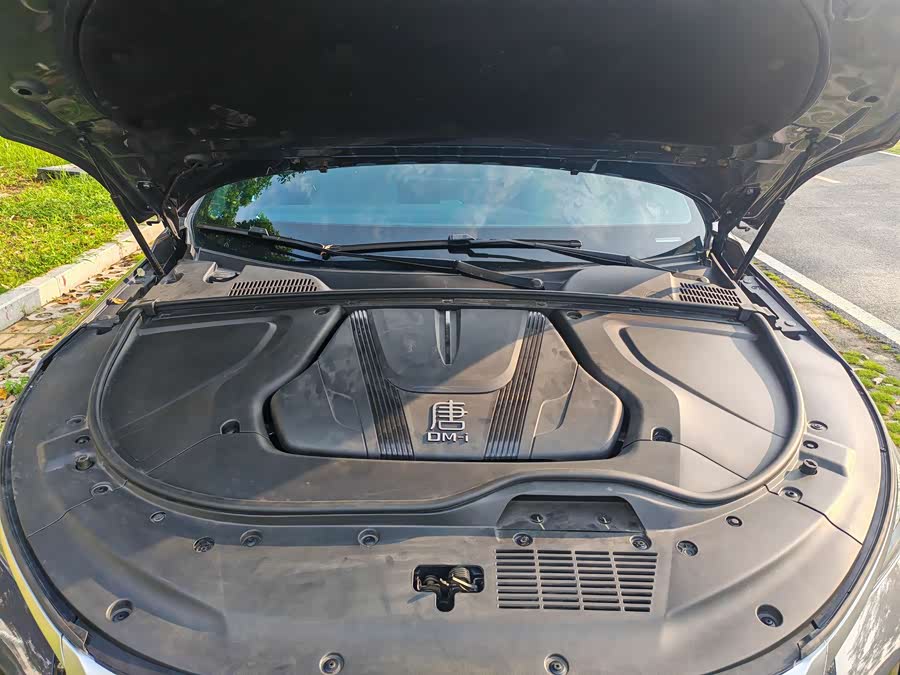 Tang 2025 DM-i 115KM Honor - zdjęcie 15