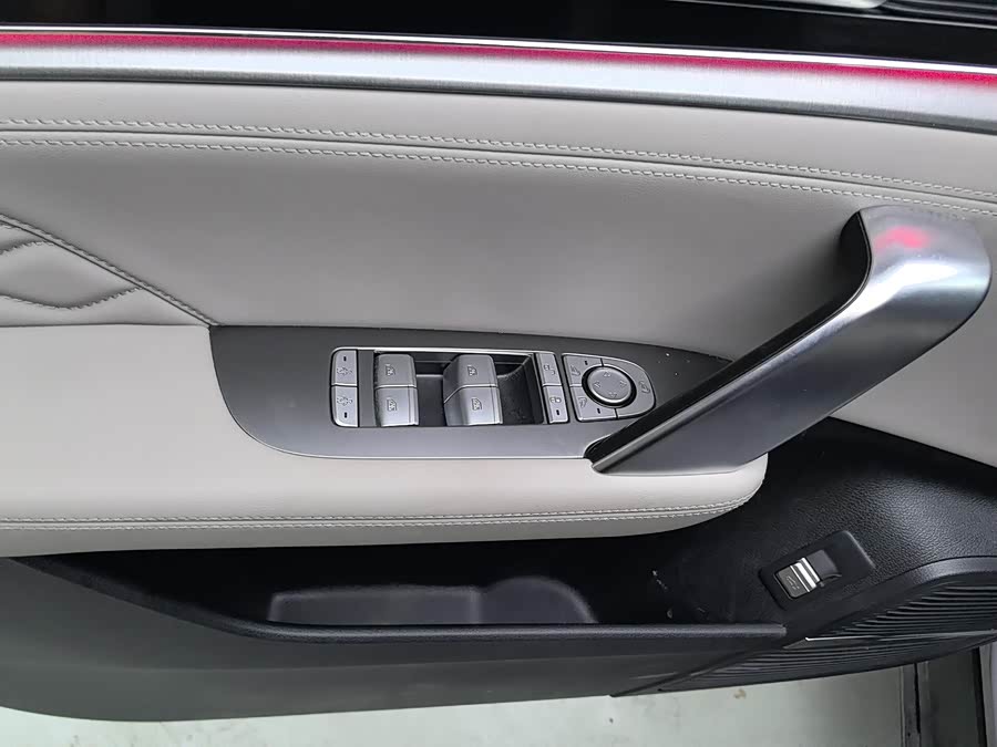 Tang New Energy 2025 Intelligent Driving DM-i 175KM Premium - zdjęcie 13