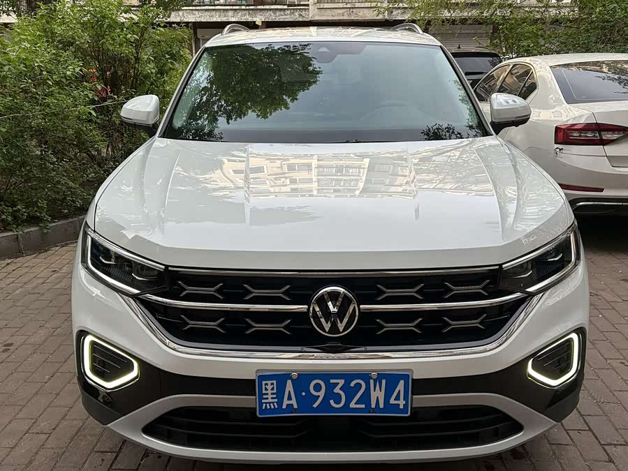Tayron 2023 330TSI 2WD Luxury Plus Advanced - zdjęcie 2