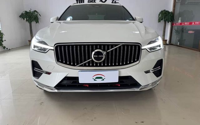 Volvo XC60 2024 B5 AWD Intelligent Luxury Edition