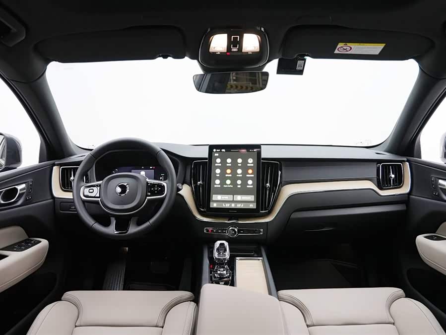Volvo XC60 PHEV Long Range 4WD Intelligent Luxury - zdjęcie 9