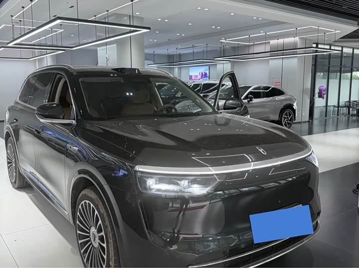 Wenjie M8 2025 Range Extender Max+ 53.4kWh 5-Seater (192-Line Laser Radar) - zdjęcie 4