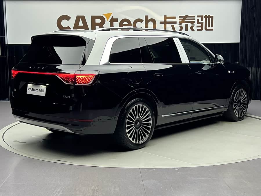 Wenjie M9 2024 Range Extender Ultra 52kWh 6-Seater - zdjęcie 6