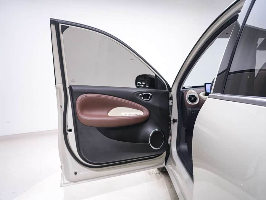 Wuling Bingo 2023 333km Lingxi Interconnection Edition - zdjęcie 13