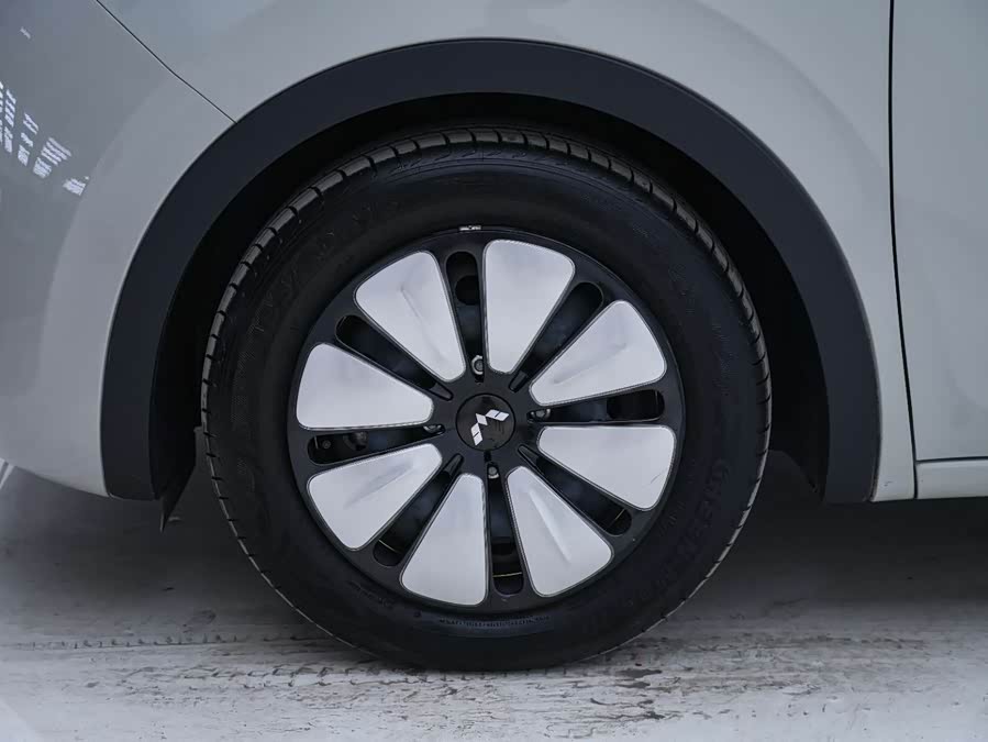 Wuling Bingo 2023 333km Lingxi Interconnection Edition - zdjęcie 10