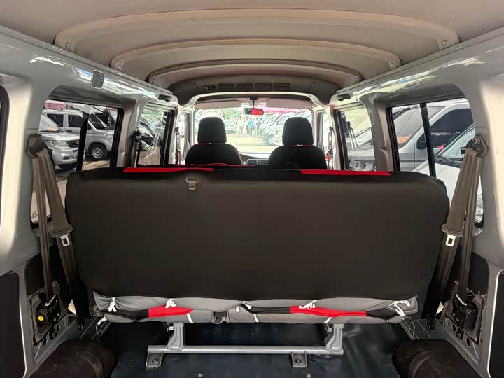 Wuling Rongguang 2021 1.5L Extended Standard AC L3C - zdjęcie 15
