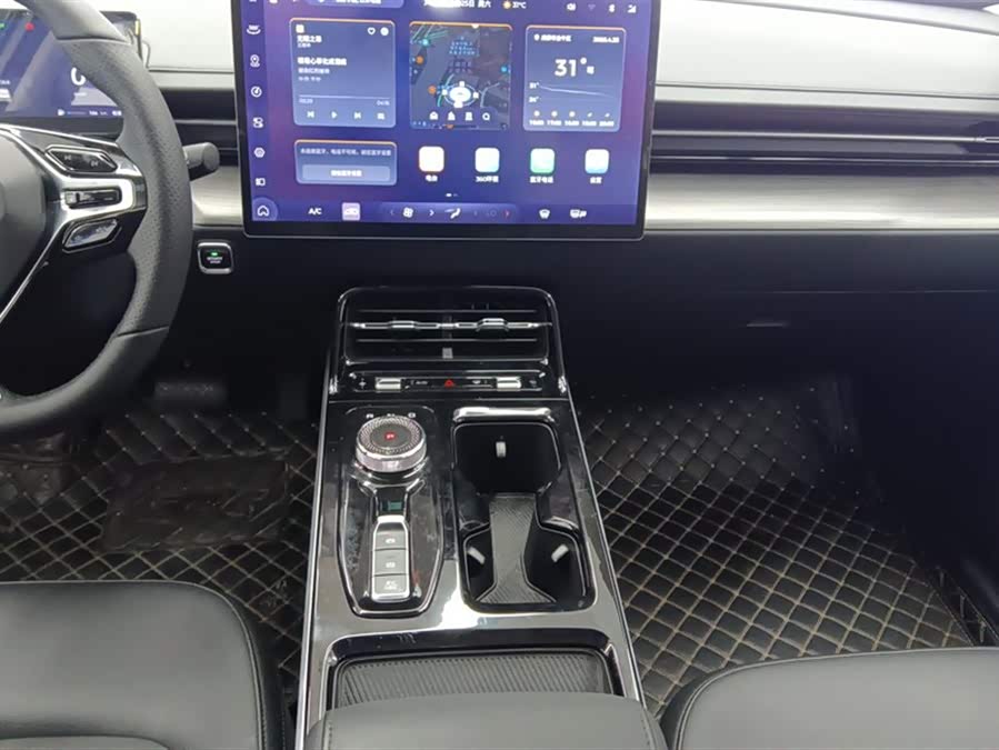 Wuling Xingguang 2023 150 Advanced Edition - zdjęcie 16