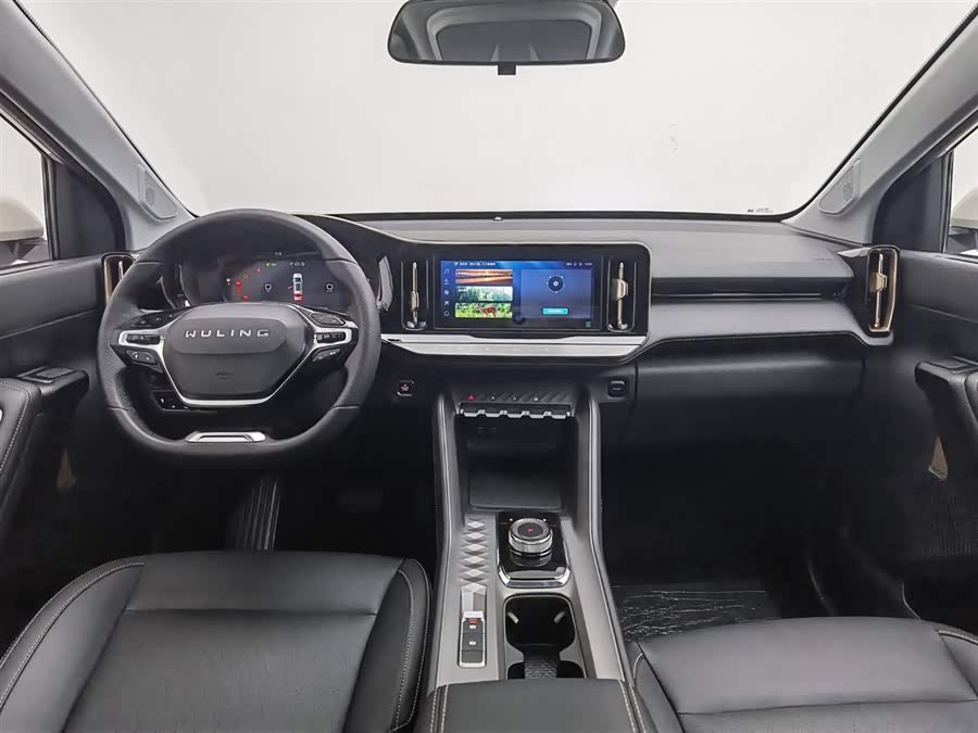 Wuling Xingyun 2023 2.0L DHT Flagship - zdjęcie 5