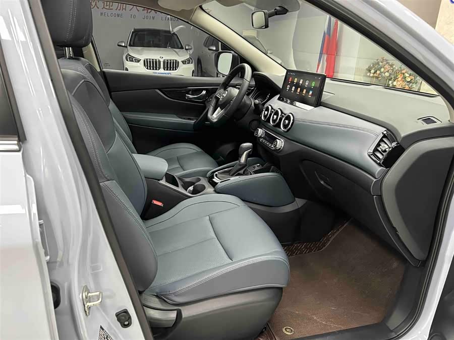 X-Trail 2025 Honor 2.0L CVT XV+ Leading - zdjęcie 13