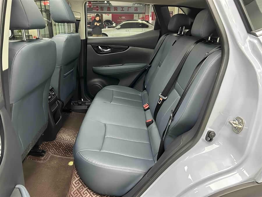 X-Trail 2025 Honor 2.0L CVT XV+ Leading - zdjęcie 14