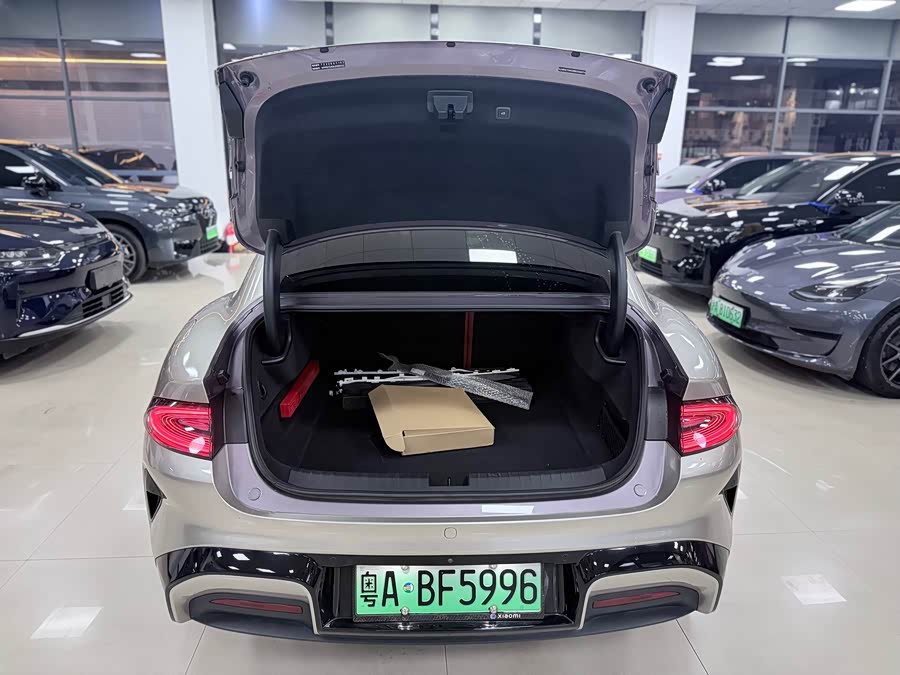 Xiaomi SU7 2024 4WD Ultra Long Range High-End Intelligent Driving Max - zdjęcie 11