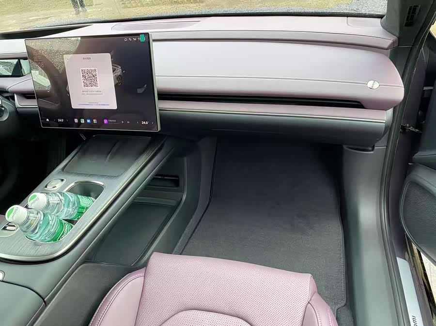 Xiaomi SU7 2024 4WD Ultra Long Range High-End Intelligent Driving Max - zdjęcie 4