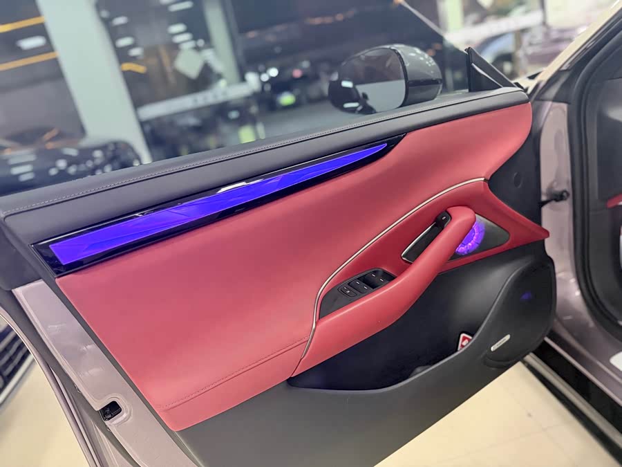 Xiaomi SU7 2024 4WD Ultra Long Range High-End Intelligent Driving Max - zdjęcie 8