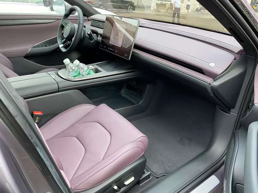 Xiaomi SU7 2024 4WD Ultra Long Range High-End Intelligent Driving Max - zdjęcie 8