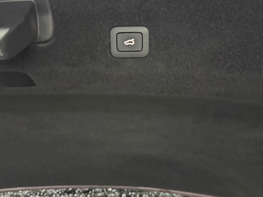 Xiaomi SU7 2024 Rear Drive Standard Founder Edition - zdjęcie 6