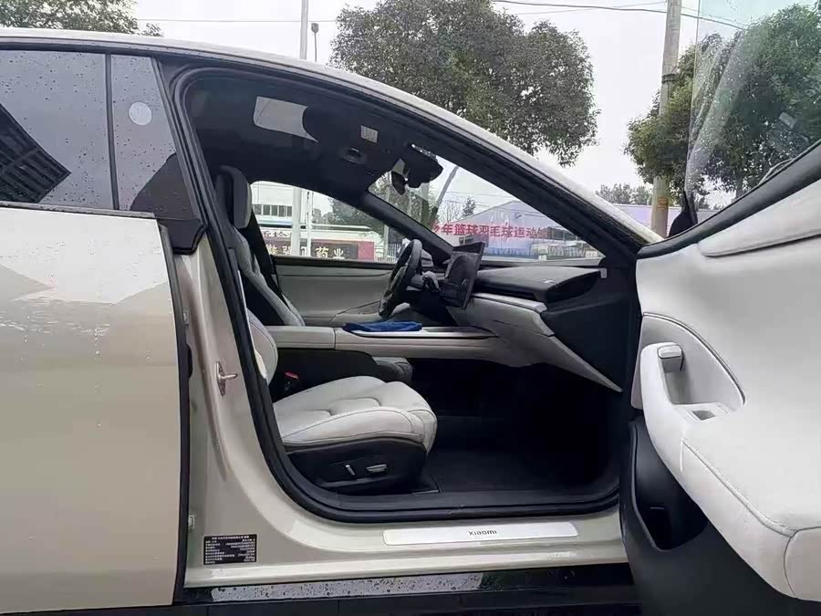 Xiaomi SU7 2024 Rear Drive Ultra Long Range High Level Intelligent Driving Pro - zdjęcie 4