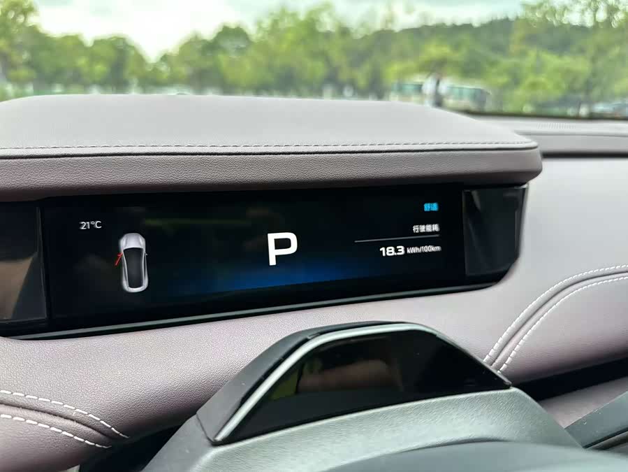 Xiaomi SU7 2024 Rear-Wheel Drive Long Range Intelligent Driving Version - zdjęcie 18