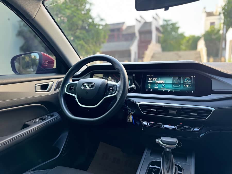 Xuanjie 2023 1.5L CVT Premium - zdjęcie 12