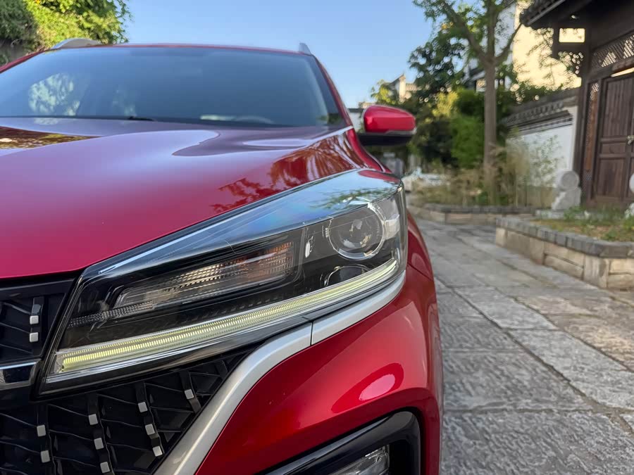 Xuanjie 2023 1.5L CVT Premium - zdjęcie 15