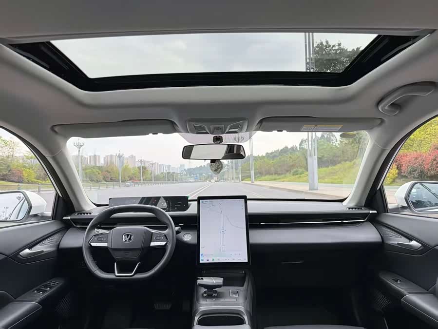 Yidong 2024 1.5T GDI Automatic Enjoy Edition - zdjęcie 7