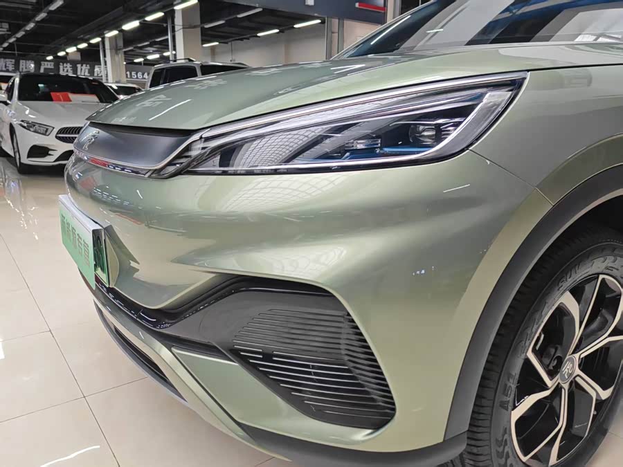 Yuan PLUS 2023 Champion Edition 510KM Leading - zdjęcie 19