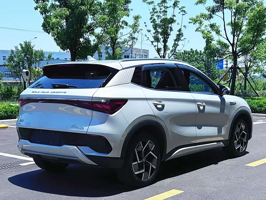 Yuan PLUS 2023 Champion Edition 510KM Leading - zdjęcie 9