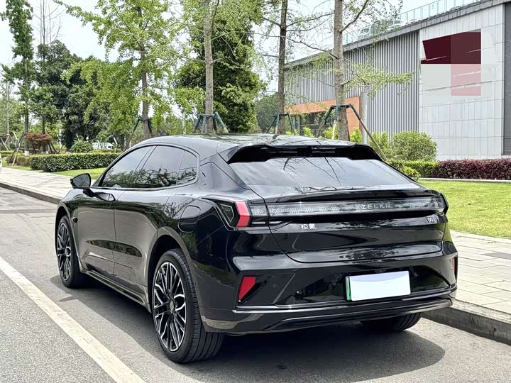 Zeekr 001 2024 YOU 100kWh 4WD - zdjęcie 17