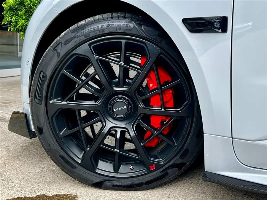 Zeekr 001 FR 2023 FR 100kWh - zdjęcie 10