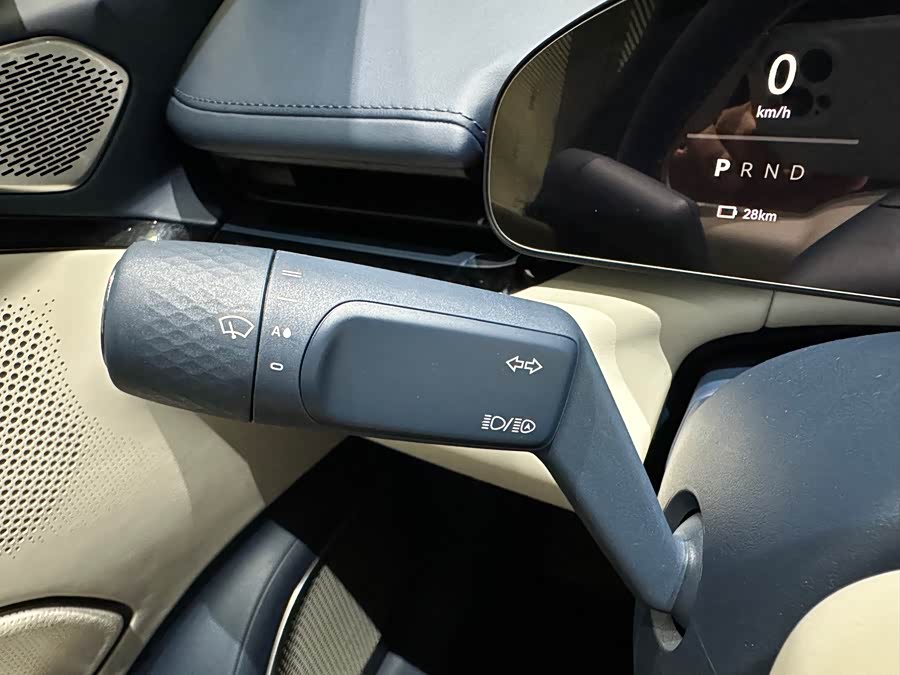 Zeekr 007 2024 4WD Intelligent Driving Version 75kWh - zdjęcie 10