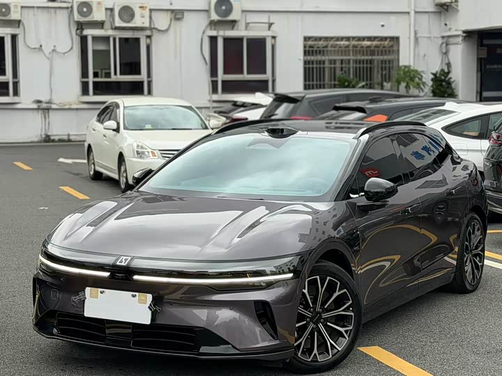 Zeekr 007GT 2025 Long Range RWD Intelligent Driving Version 100kWh - zdjęcie 16