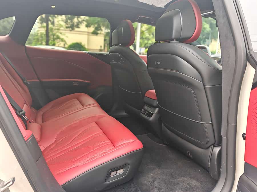 Zeekr 007GT 2025 Rear Drive Intelligent Driving Version 75kWh - zdjęcie 9