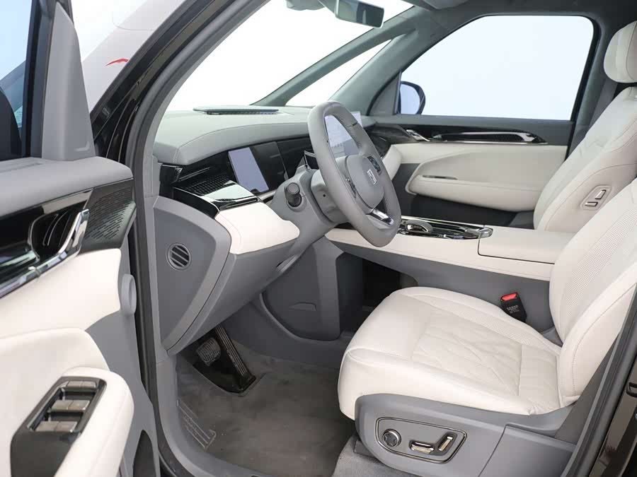 Zeekr 009 2024 6-Seater Executive 4WD 108kWh - zdjęcie 6