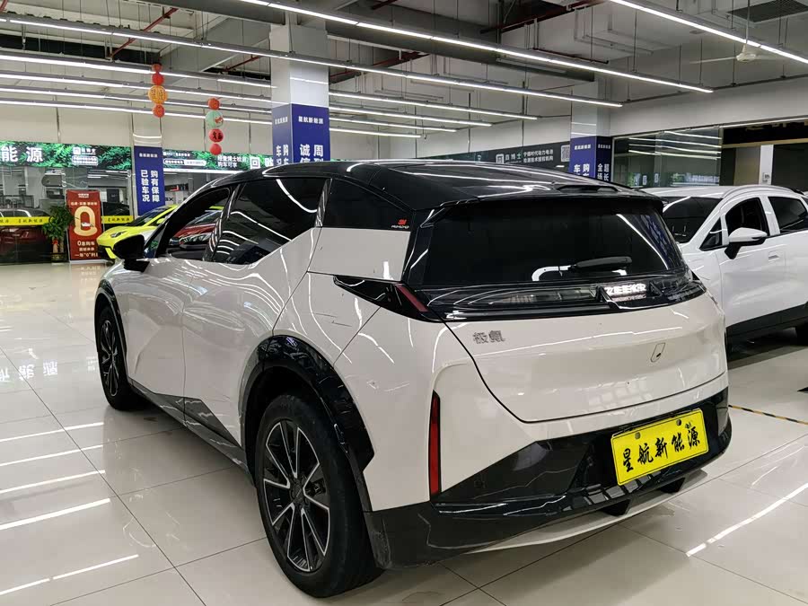 Zeekr X 2023 Rear Drive YOU Edition 4 Seats - zdjęcie 11