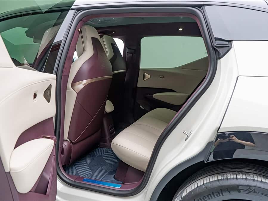 Zeekr X 2025 5-Seater Long Range - zdjęcie 17