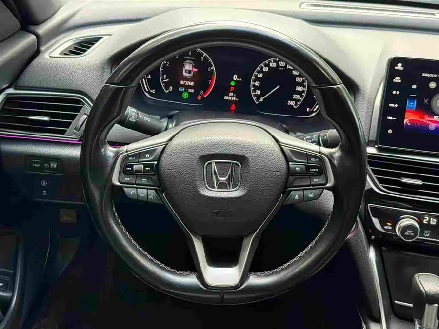 2022 260TURBO Premium - zdjęcie 6