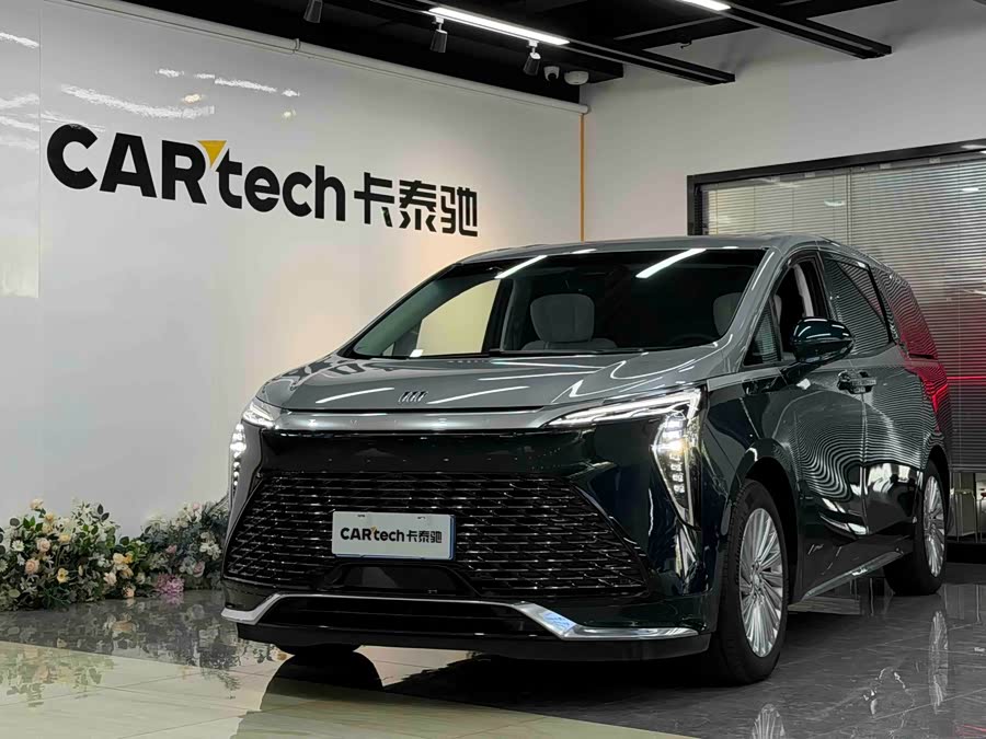2023 2.0T 4-Seater Private Edition