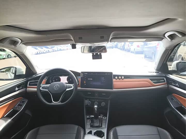 2023 Bora 200TSI DSG Comfort - zdjęcie 14