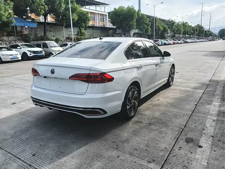 2023 Bora 200TSI DSG Comfort - zdjęcie 18