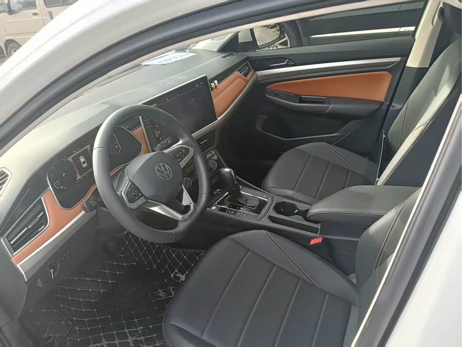 2023 Bora 200TSI DSG Comfort - zdjęcie 4