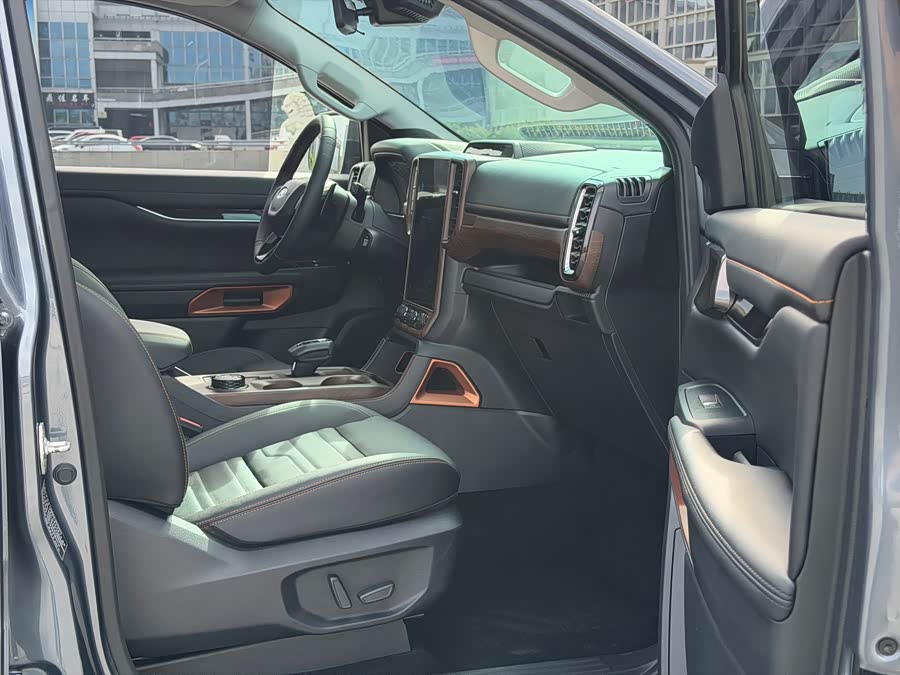 2023 Ranger Explorer 4WD Auto Gasoline - zdjęcie 11