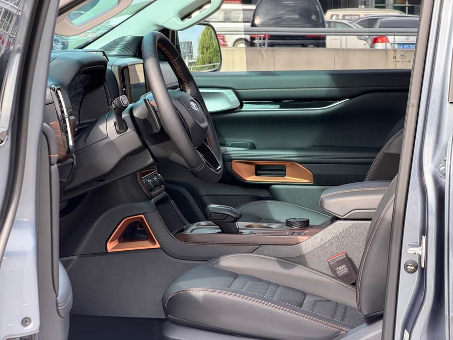 2023 Ranger Explorer 4WD Auto Gasoline - zdjęcie 9