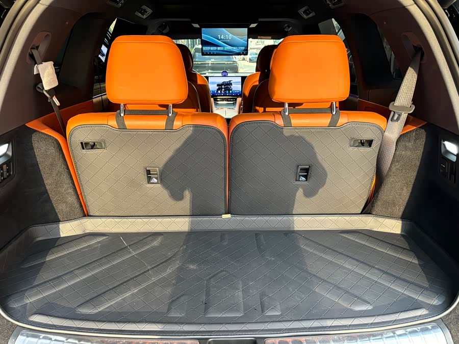 AITO M8 2025 Range Extender Max+ Version 53.4kWh 6-Seater (192-Line Laser Radar) - zdjęcie 11