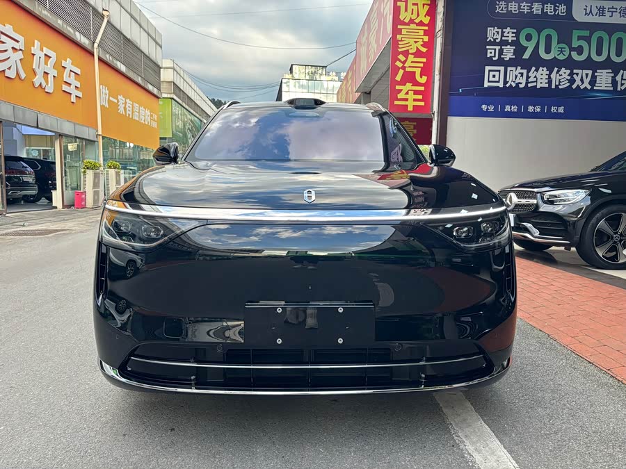 AITO M8 2025 Range Extender Max+ Version 53.4kWh 6-Seater (192-Line Laser Radar) - zdjęcie 3