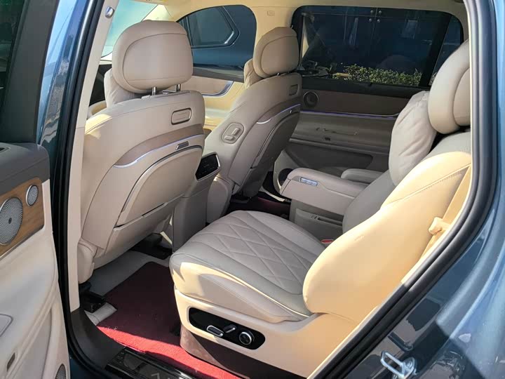 AITO M9 2024 Range Extender Ultra Edition 42kWh 6-Seater - zdjęcie 20