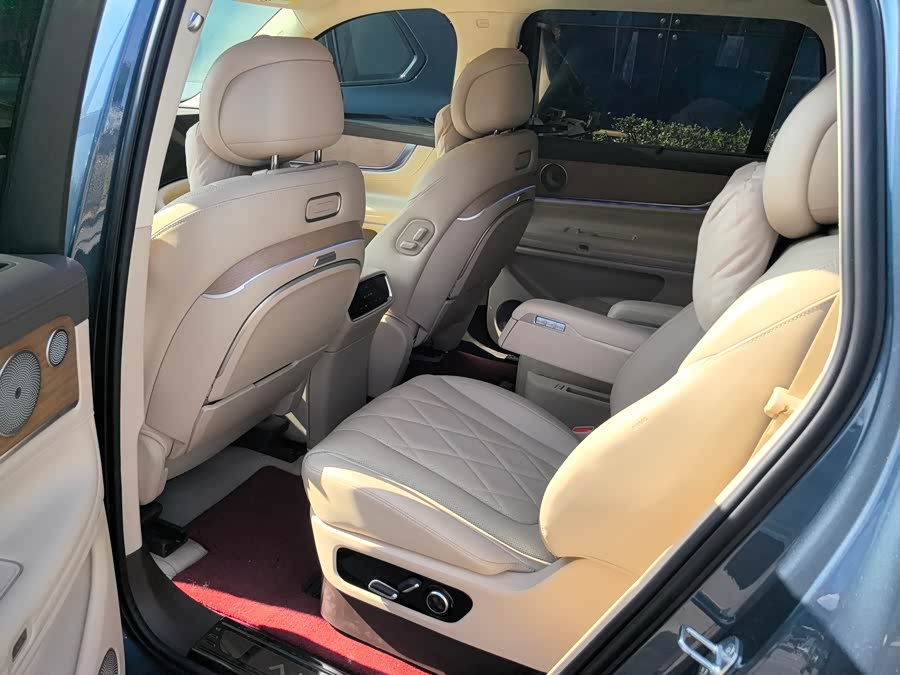 AITO M9 2024 Range Extender Ultra Edition 42kWh 6-Seater - zdjęcie 5