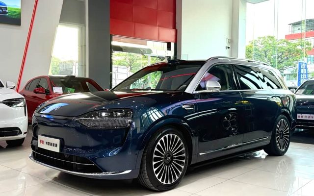 AITO M9 2025 Range Extender Ultra Version 52kWh 6-Seater (192-Line Laser Radar)