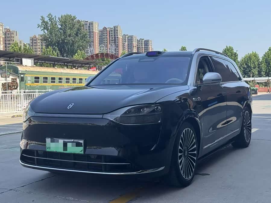 AITO M9 2025 Range Extender Ultra Version 52kWh 6-Seater (192-Line Laser Radar) - zdjęcie 13