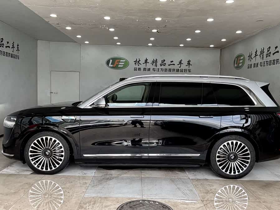 AITO M9 2025 Range Extender Ultra Version 52kWh 6-Seater (192-Line Laser Radar) - zdjęcie 4