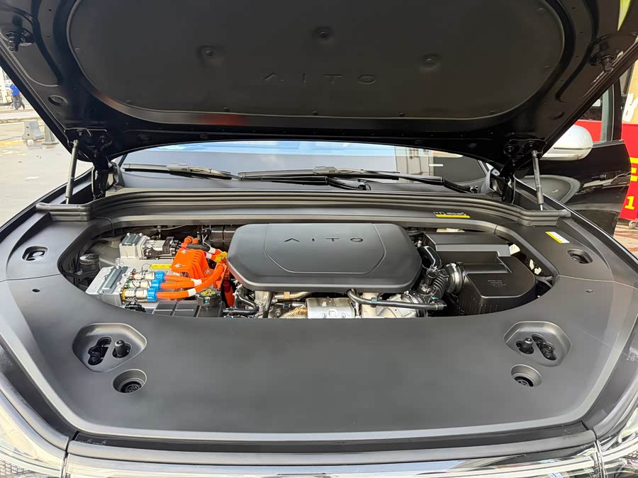 AITO M9 2025 Range Extender Ultra Version 52kWh 6-Seater (192-Line Laser Radar) - zdjęcie 10